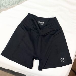 NWOT Bombshell Sportswear Sculpt Knot Shorts - Black Size Small